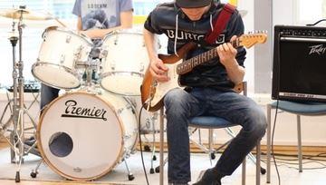 Rockband Weber klein